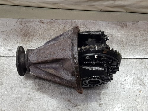 411103d570 rear differential - 411103d570,